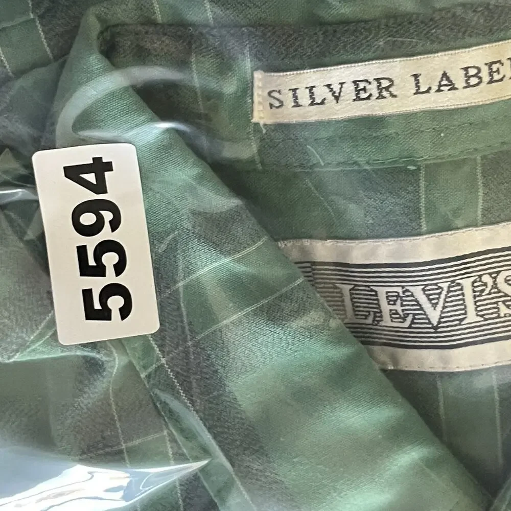Vintage‎ Levis Silver Label Shirt Mens Medium Green Plaid Long Sleeve Pockets